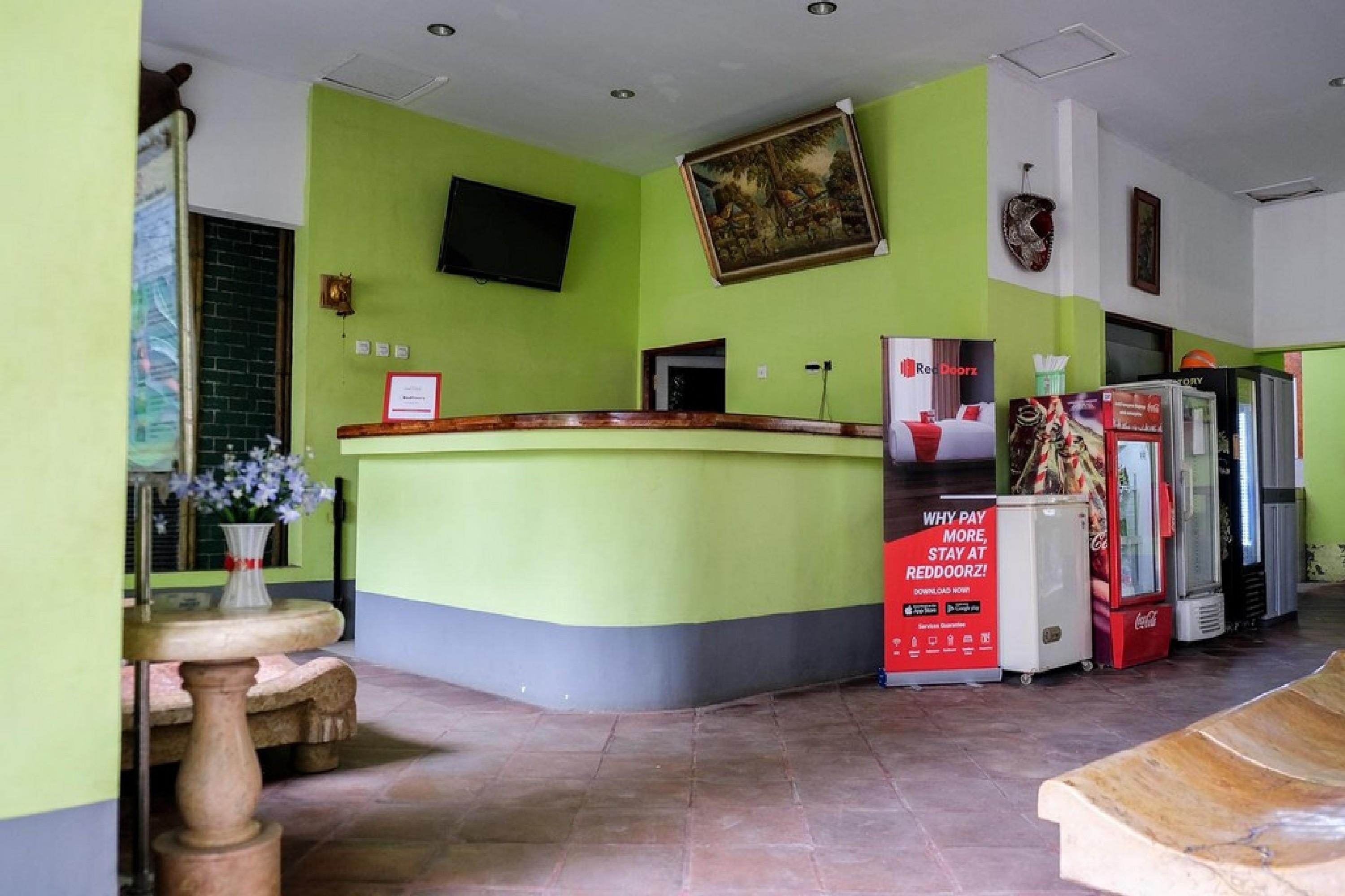 Reddoorz Plus Near Jalan Baru Bogor Exterior foto